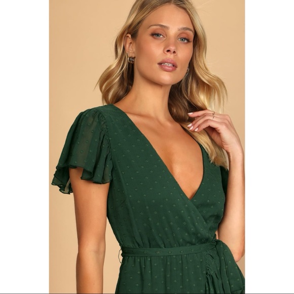 NWOT Lulus Have Harmony Dark Green Swiss Dot Ruffled Faux Wrap Midi Dress Large - Picture 2 of 10